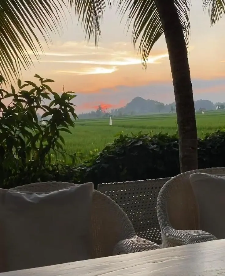 Crescent Moon Villa Ubud